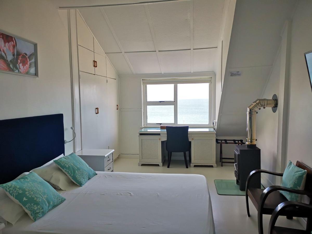 Rachawadee Accomodation​ & Health Spa Simon's Town Ngoại thất bức ảnh