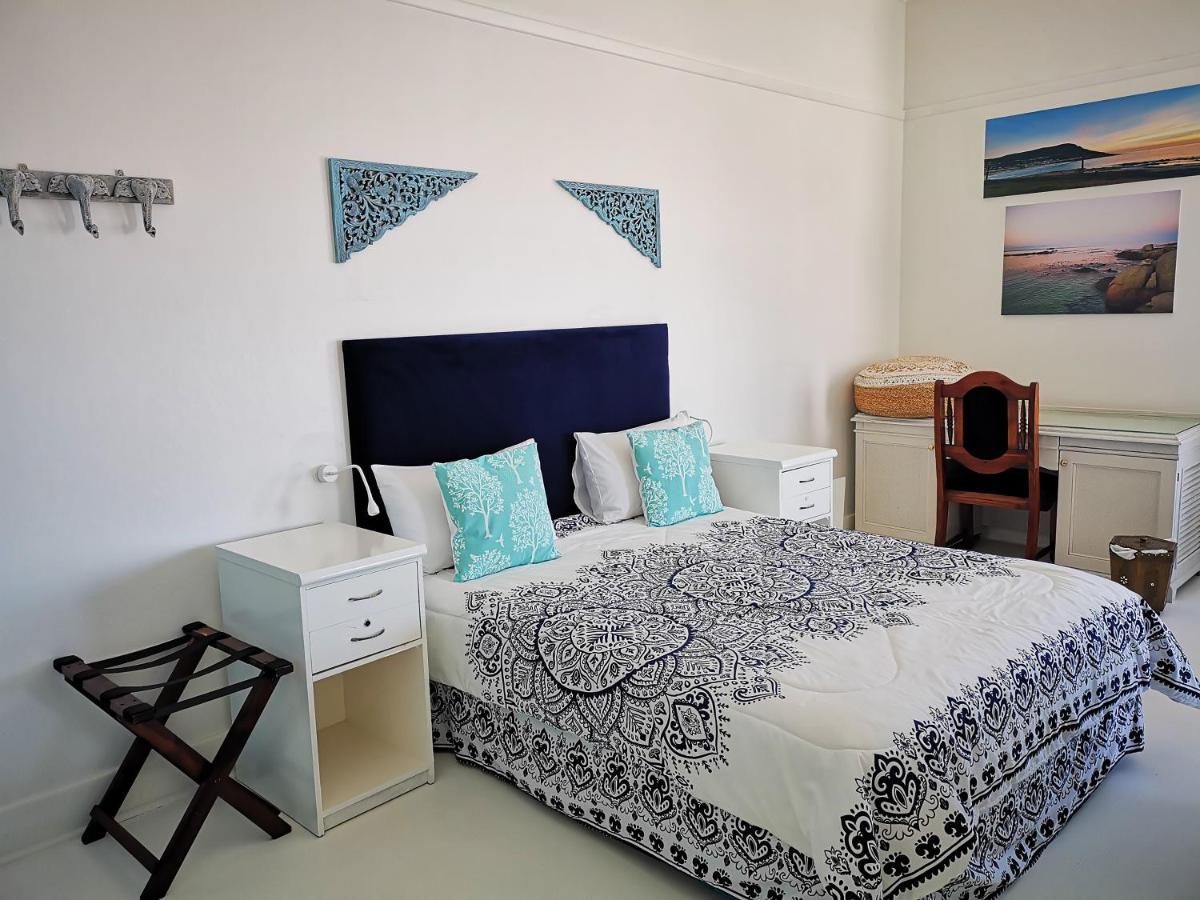 Rachawadee Accomodation​ & Health Spa Simon's Town Ngoại thất bức ảnh