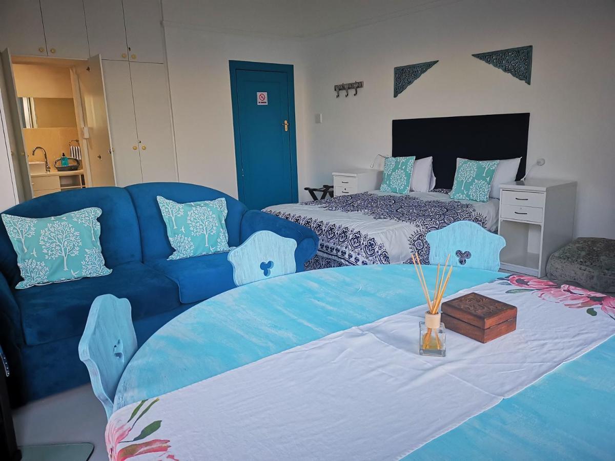 Rachawadee Accomodation​ & Health Spa Simon's Town Ngoại thất bức ảnh